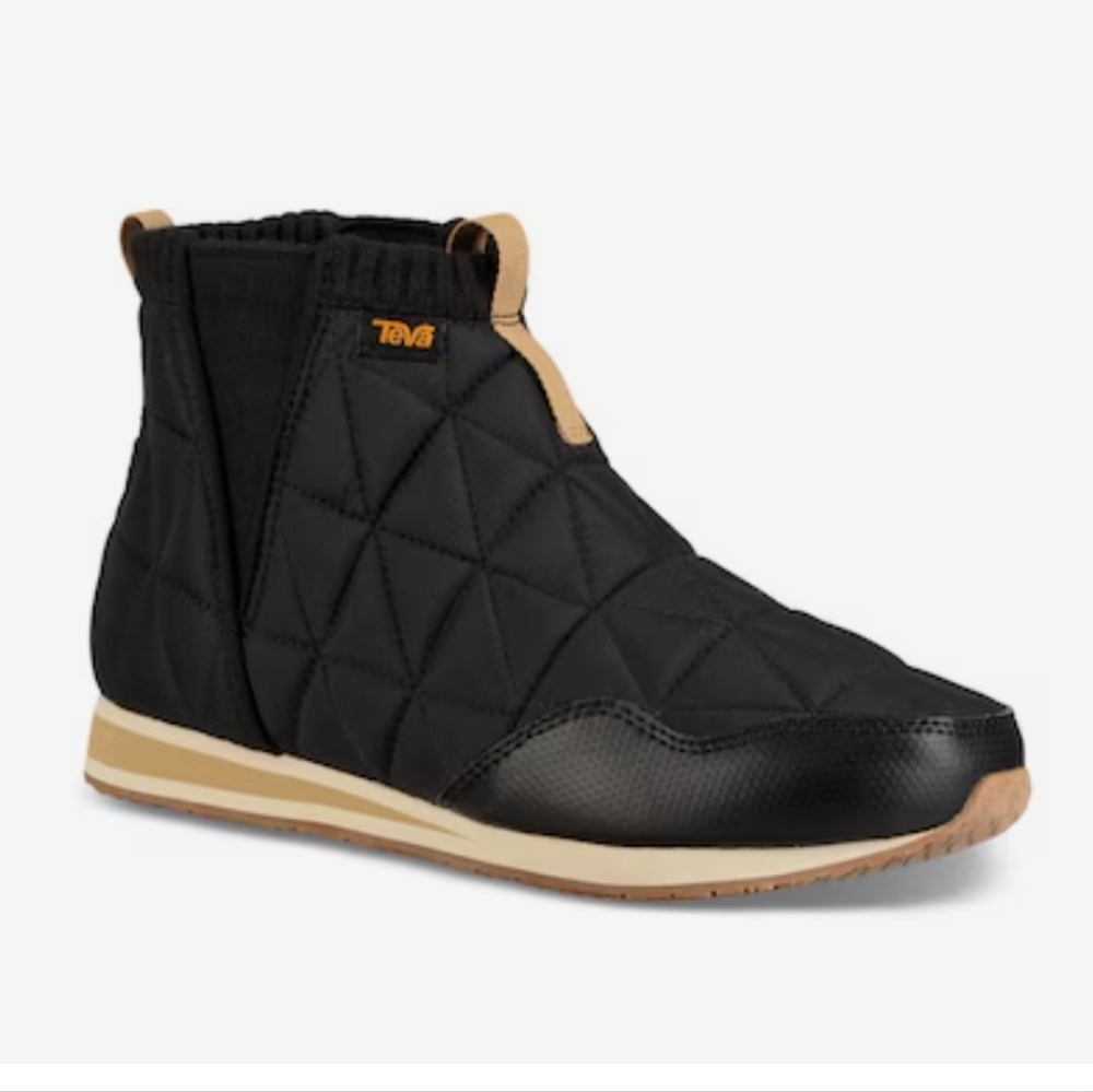 Teva Boots